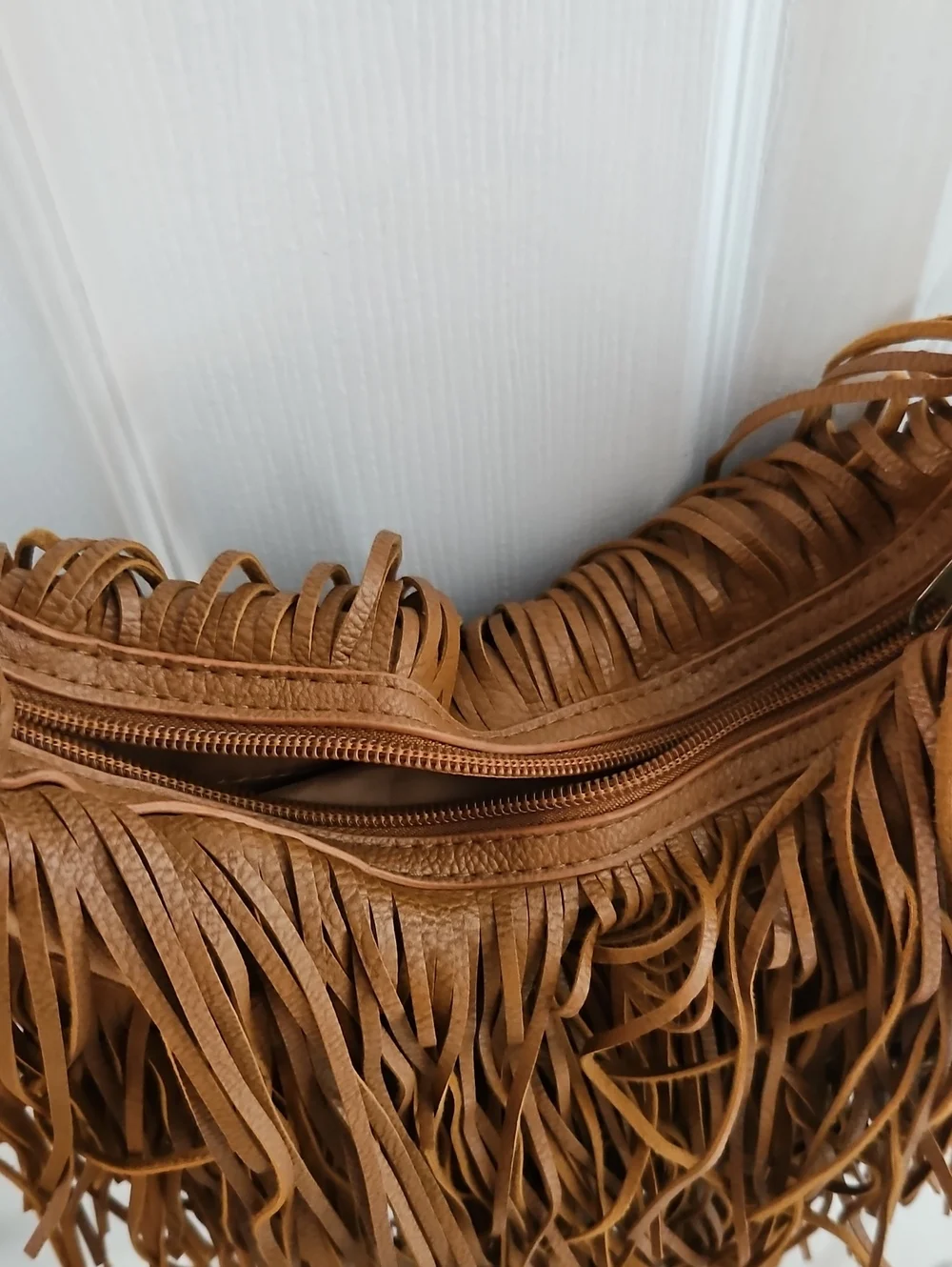 Vntg Mossimo Supply Co Boho Frindged Crossbody Brown